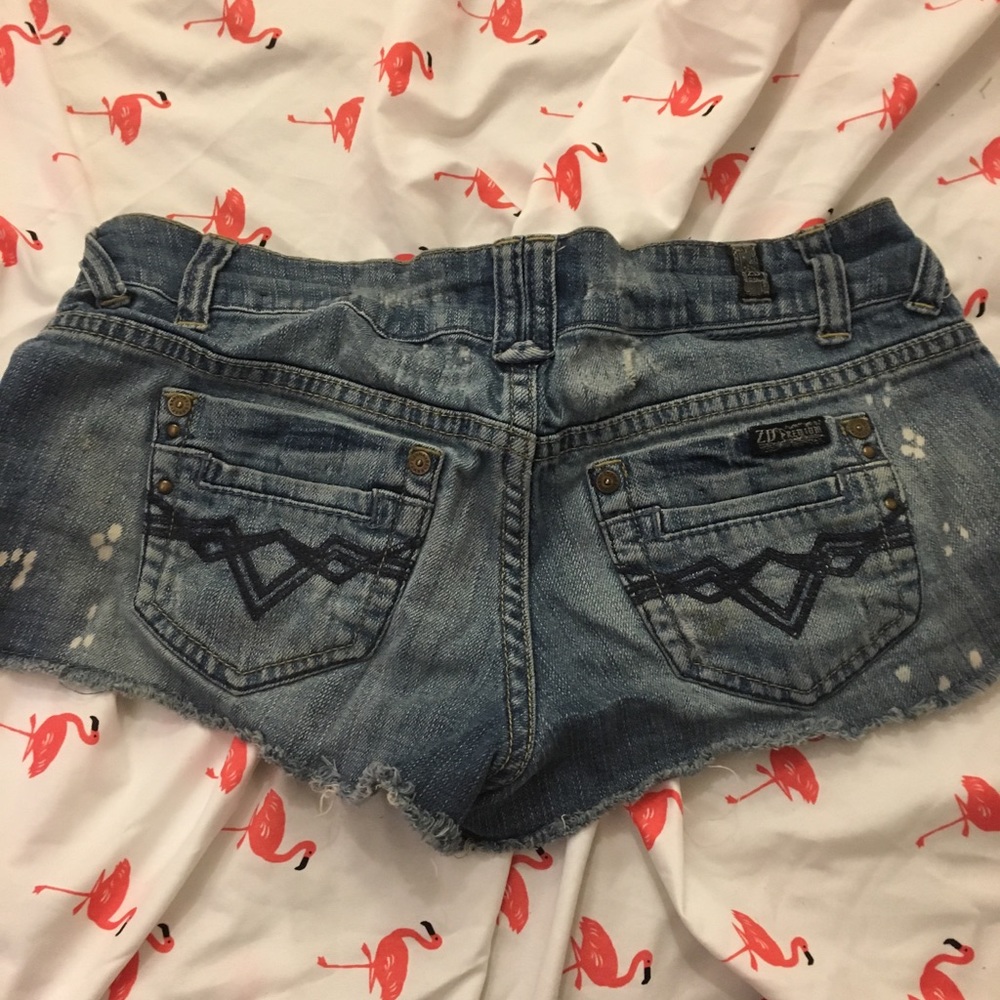 Jean Shorts - Picture 2 of 3